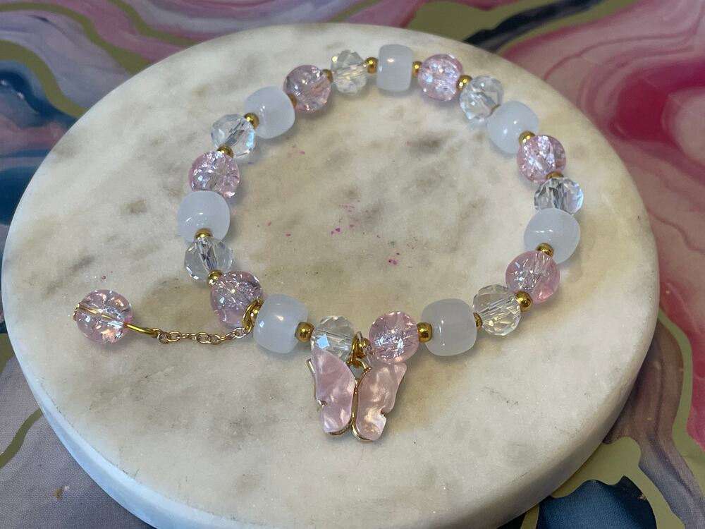Glass stretch bracelet